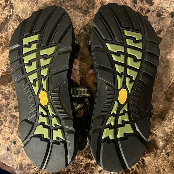 Chacos - Picture 5 of 5